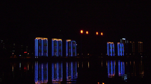 点亮城市的璀璨霓裳：黑龙江夜景照明工程